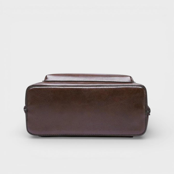 Saskia - Classic Backpack with Double Zipper