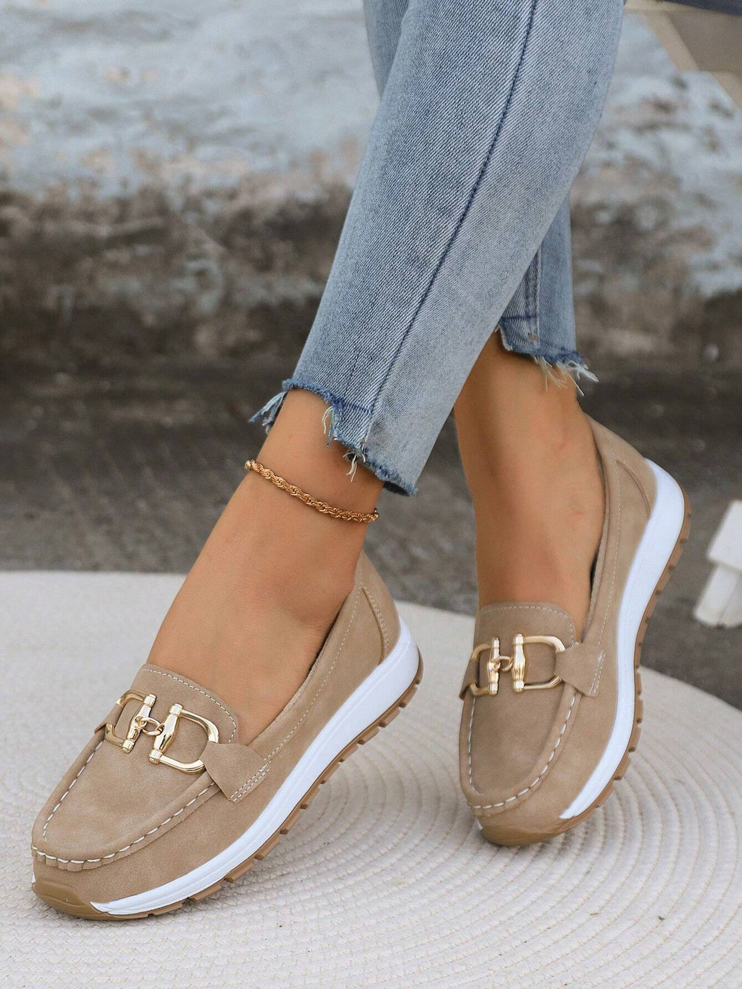 Khaki#Khaki_3