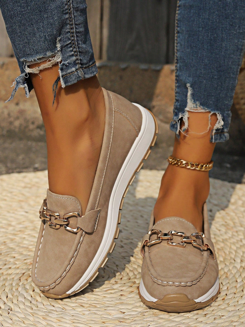 Khaki#Khaki_2