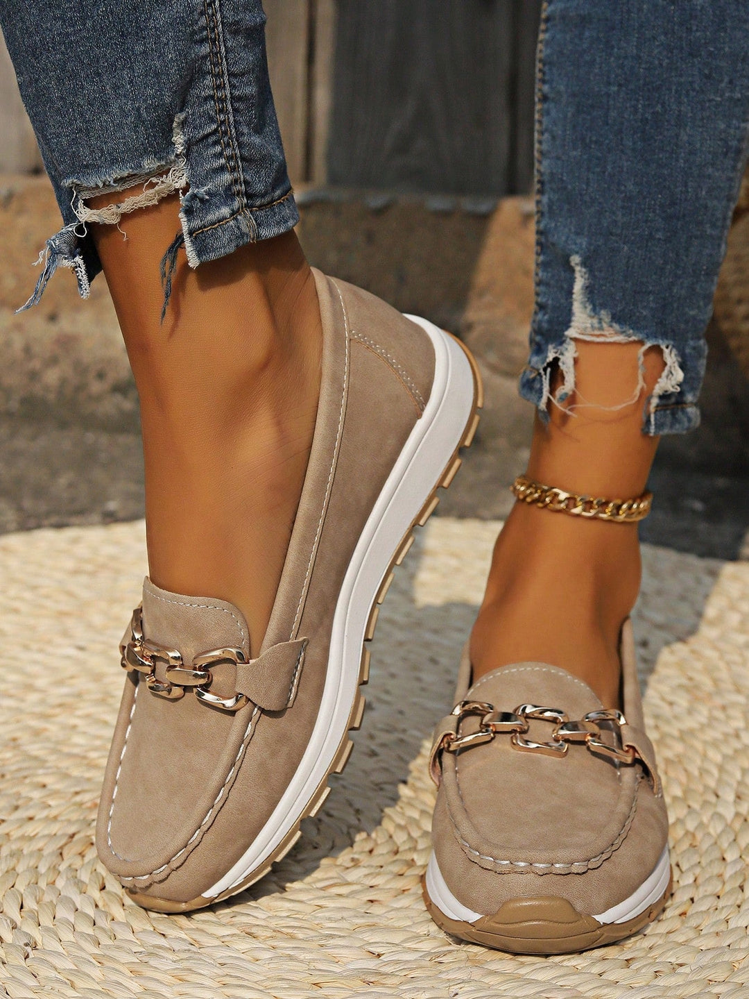 Khaki#Khaki_2