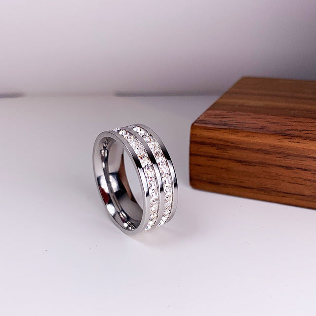 LUMINA SERENA | REFLECTIONS OF ELEGANCE RING
