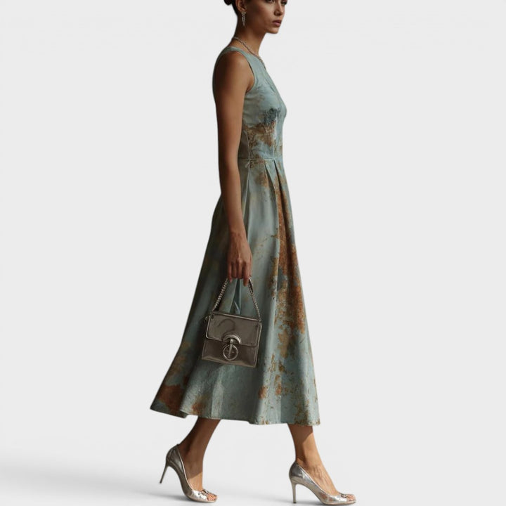 Deborah | Elegant Sleeveless Midi Dress