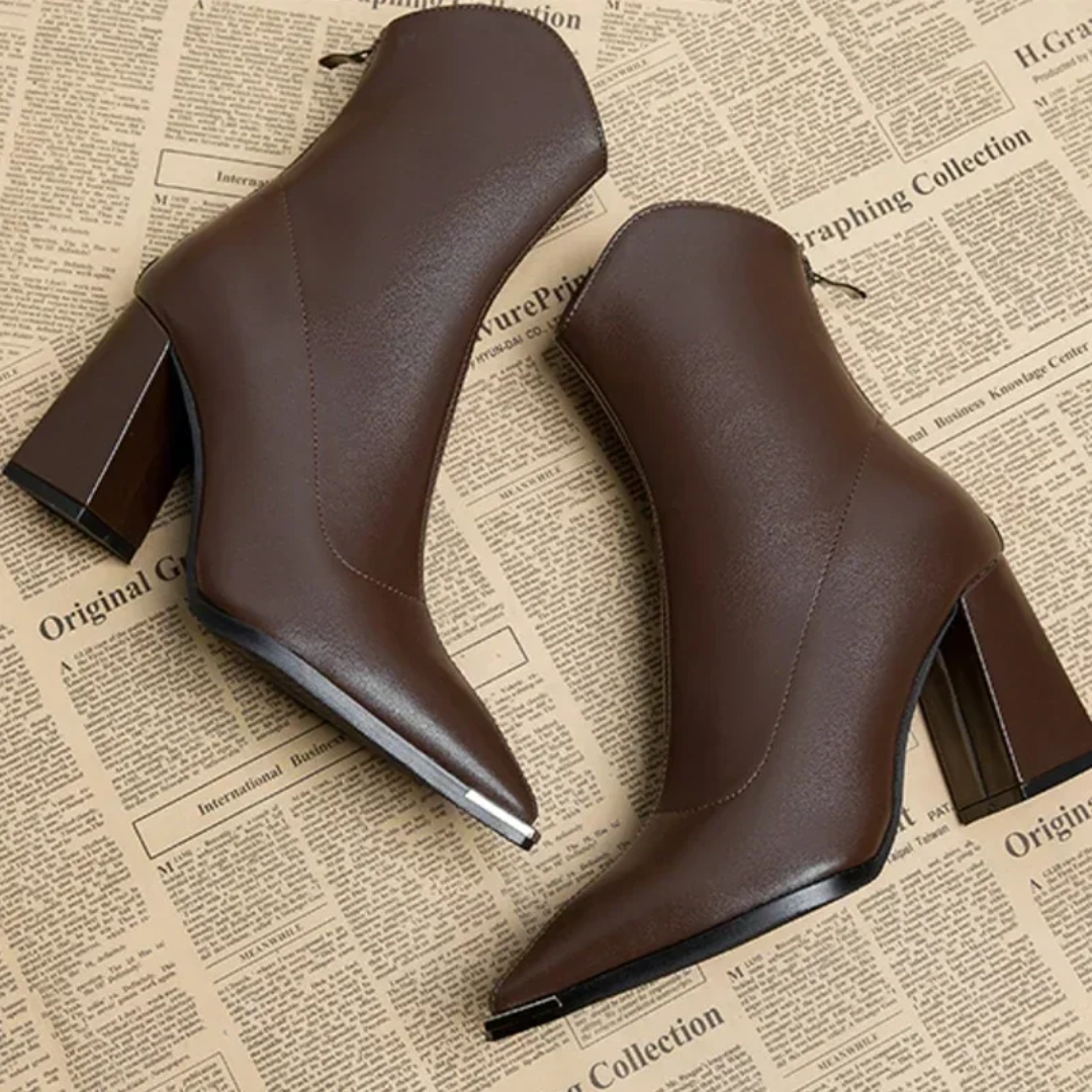 DENISE – HIGH LEATHER BOOTS