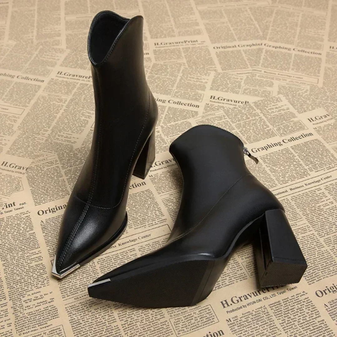 DENISE – HIGH LEATHER BOOTS