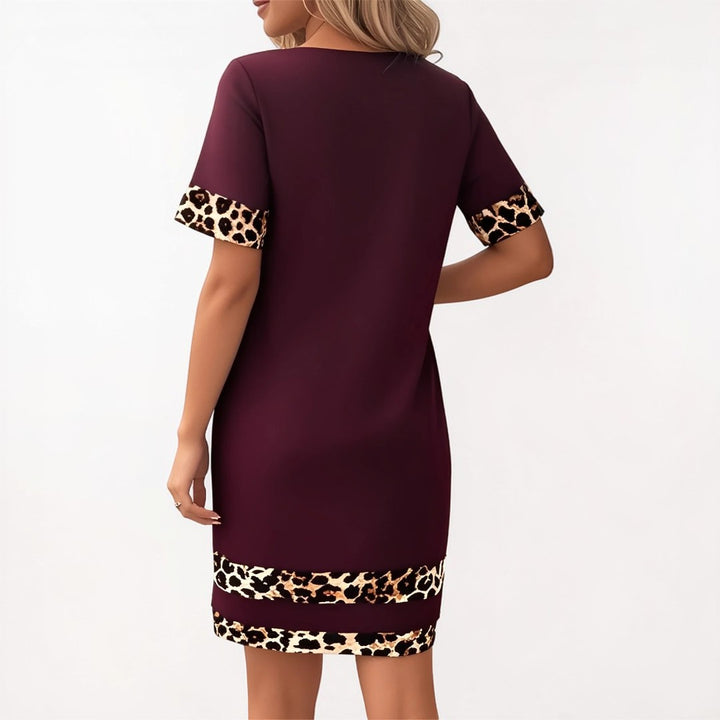 Elise | Leopard Print T-Shirt Dress