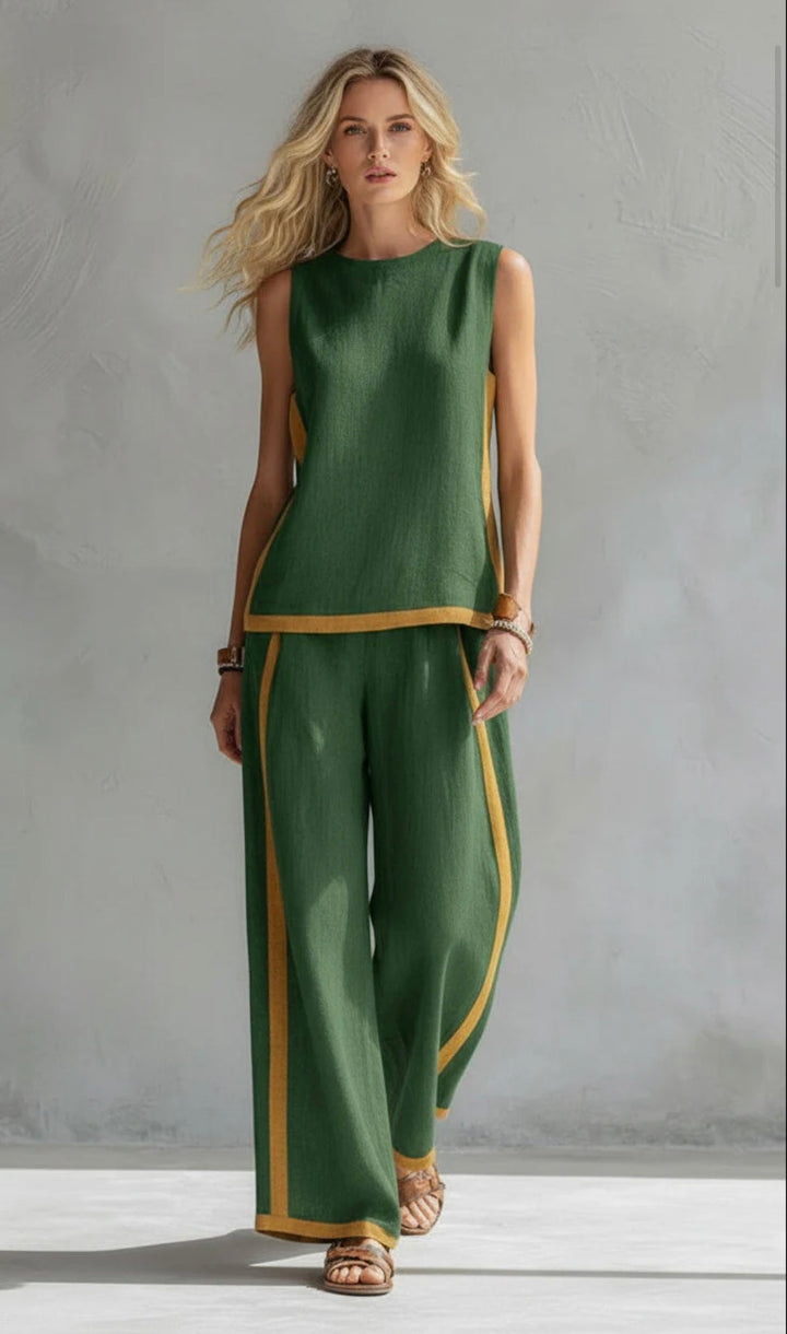 Leila | Relaxed Contrast Two Piece Set