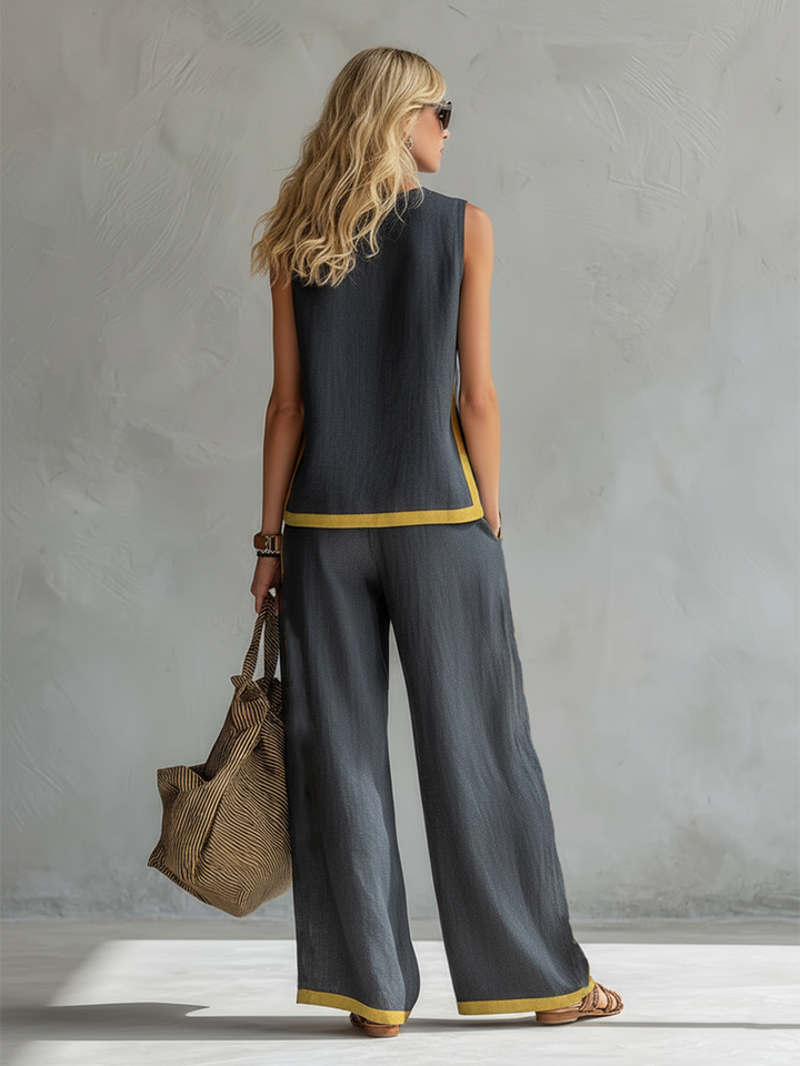 Leila | Relaxed Contrast Two Piece Set