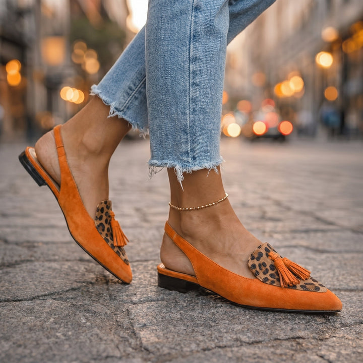 Orange and Leopard#Orange and Leopard_3