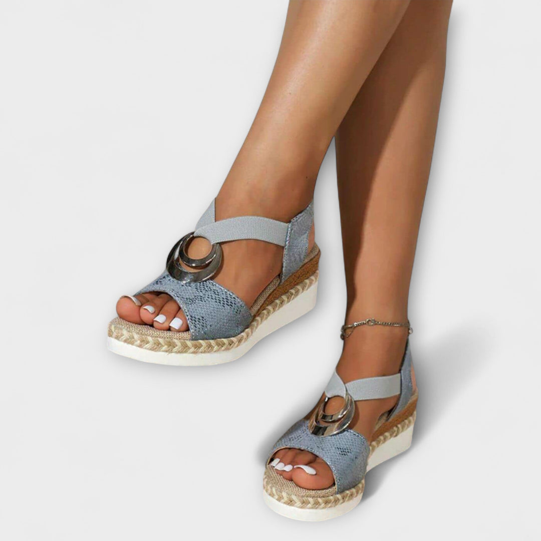 Izza - Comfortable Women's Sandals