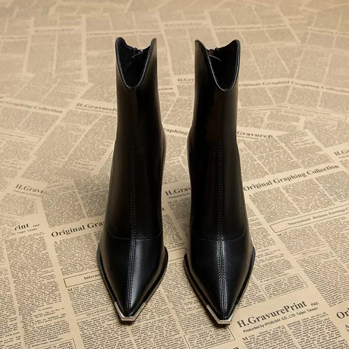 Black#Black_2