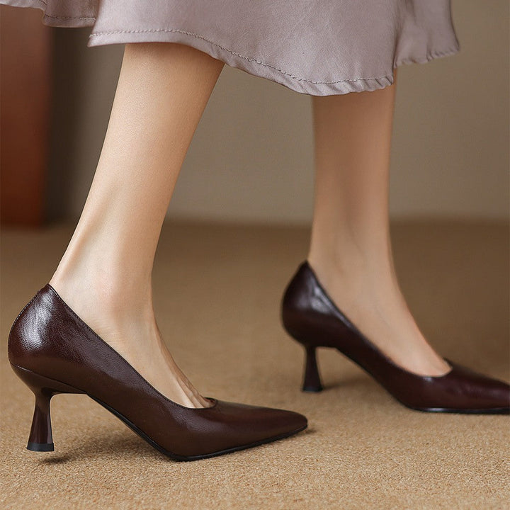 Burgundy#Burgundy_15