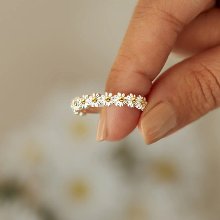 GOLDEN FLOWERS | WHISPERS OF BEAUTY RING
