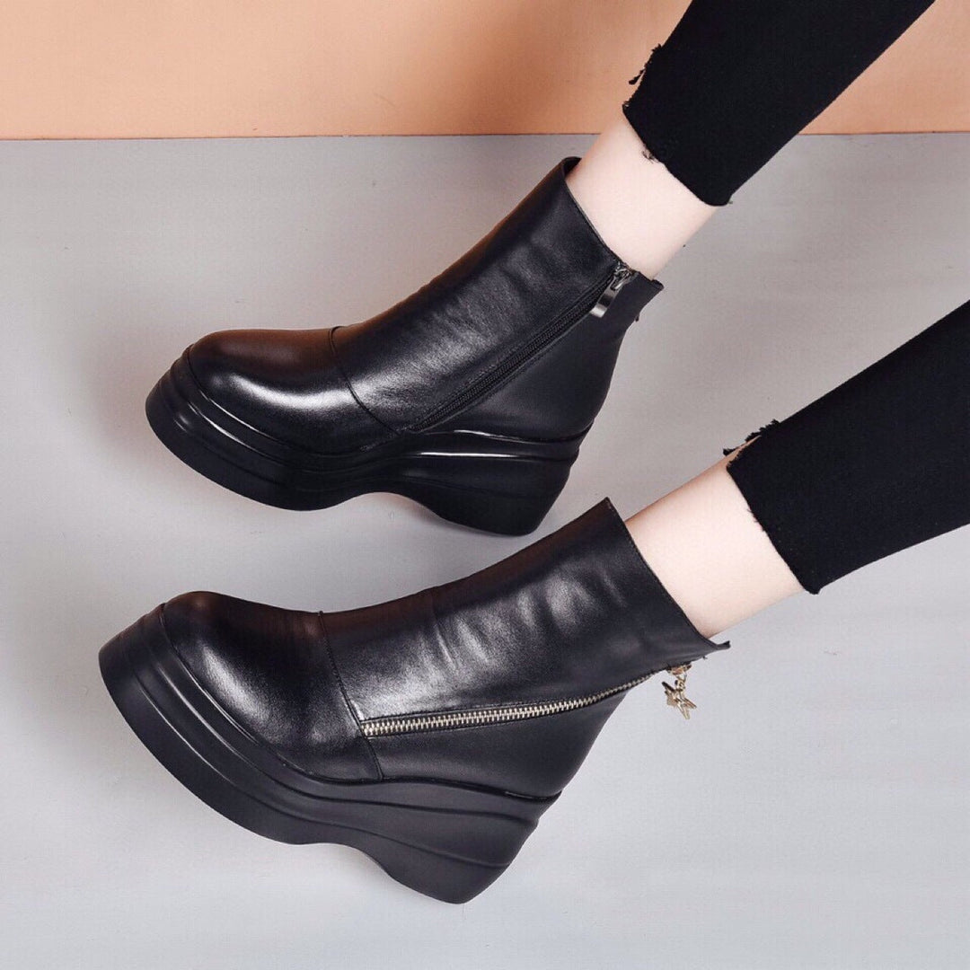 Black#Black_1