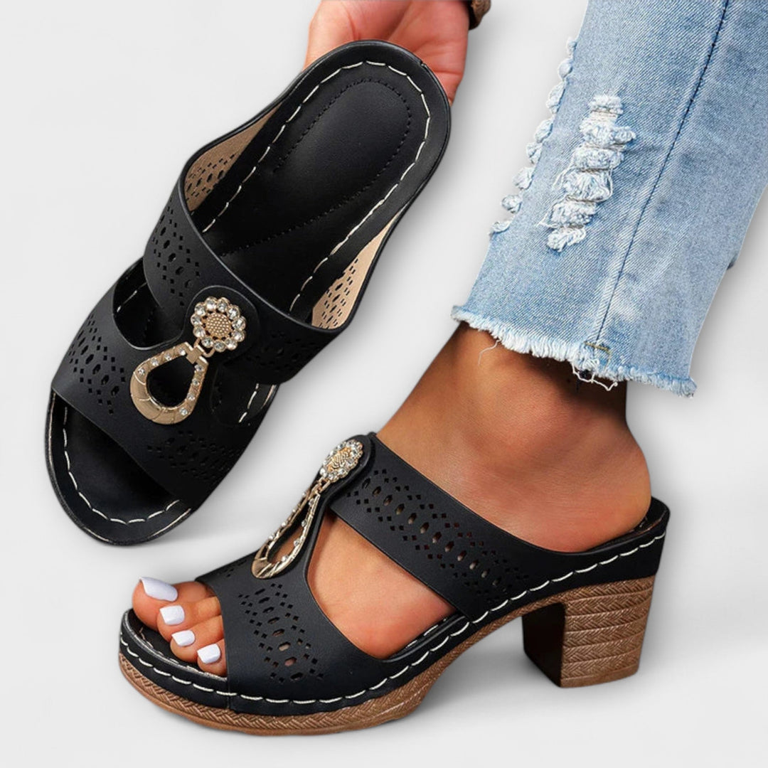 Aurora - Stylish and Comfortable Orthopedic Sandals