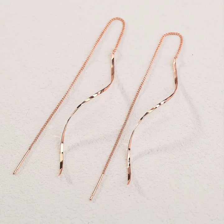 Aurora Earrings with Wavy Design