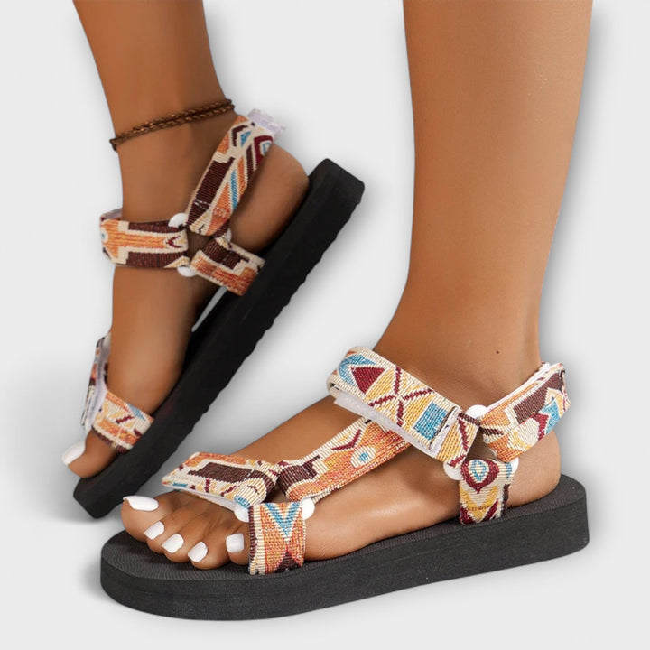 Summery Flat Women's Sandals Made from Hemp Rope