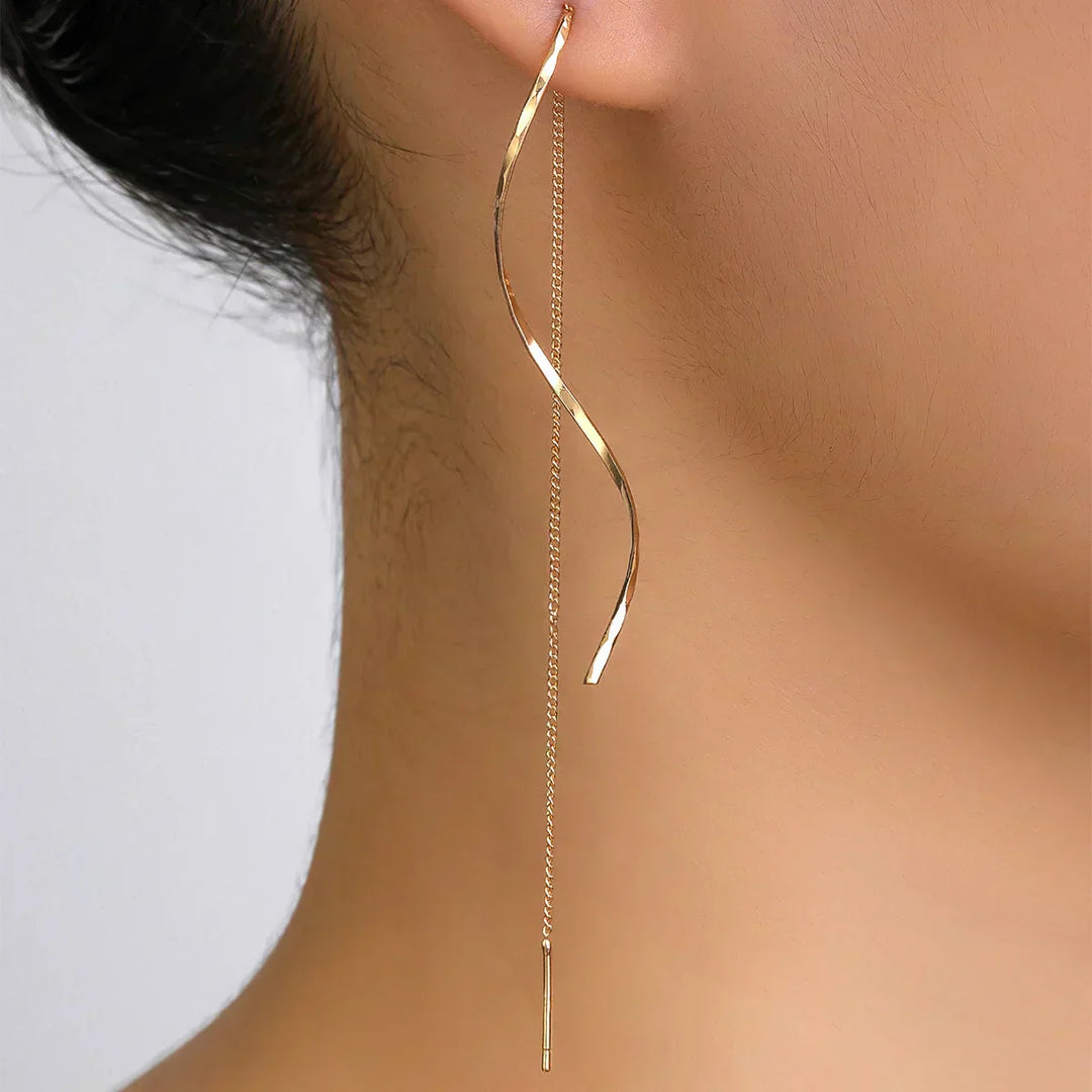 Aurora Earrings with Wavy Design