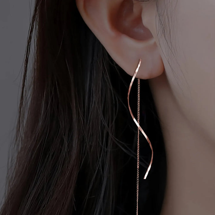 Aurora Earrings with Wavy Design