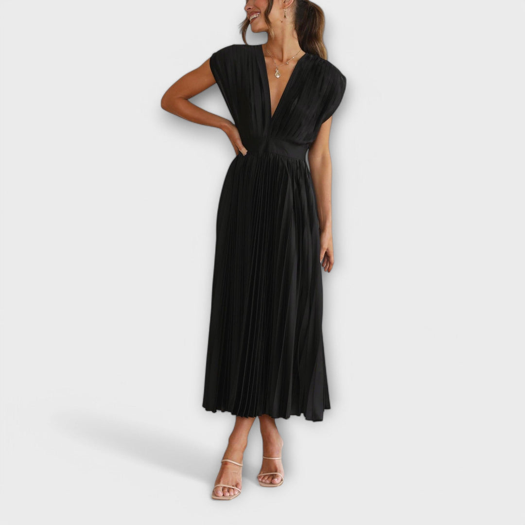 Aurora - Stylish Pleated Dress