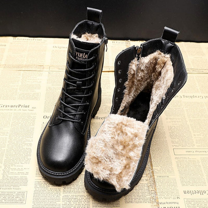 ANDREA™ | Elegant Winter Boots Made of Black Leather