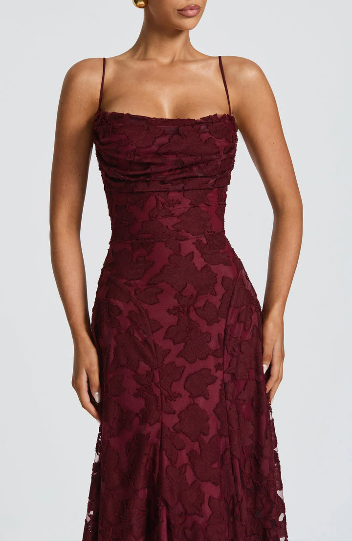 Maevy | Elegant Maxi Dress