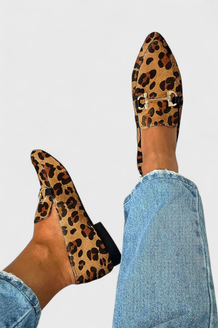 Elegant Lluvia Moccasins with Inlaid Pattern and Slim Heel