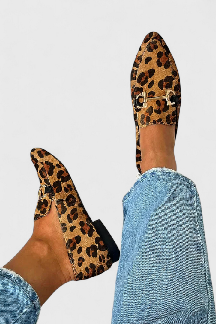 Elegant Lluvia Moccasins with Inlaid Pattern and Slim Heel