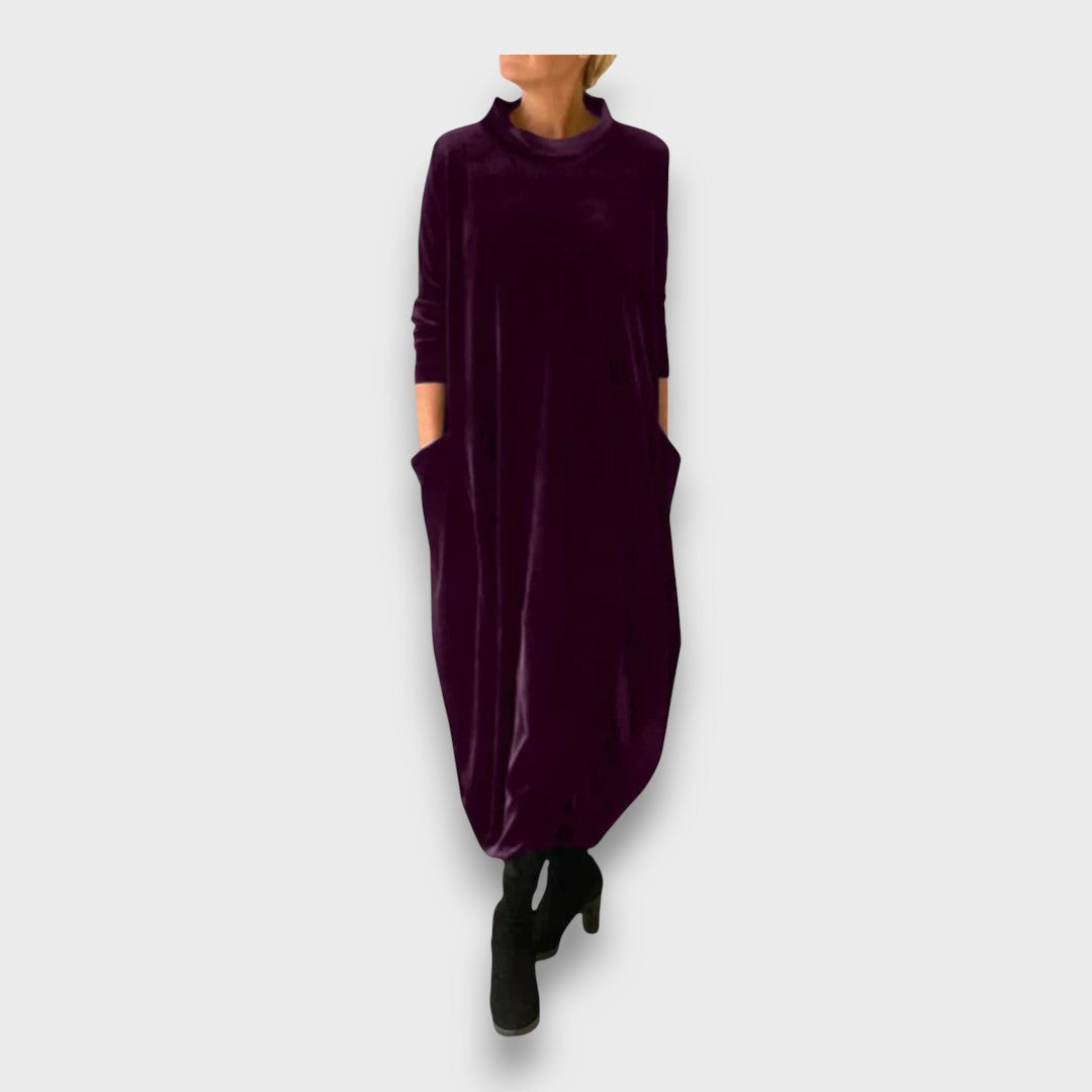Éloura | Velvet Elegant Maxi Dress