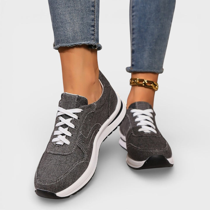 Naomi | Lace-up Platform Sneakers