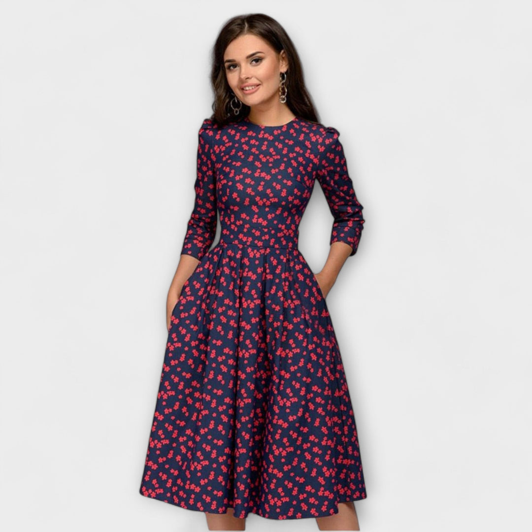 Retrozo - Elegant Knee-Length Dress