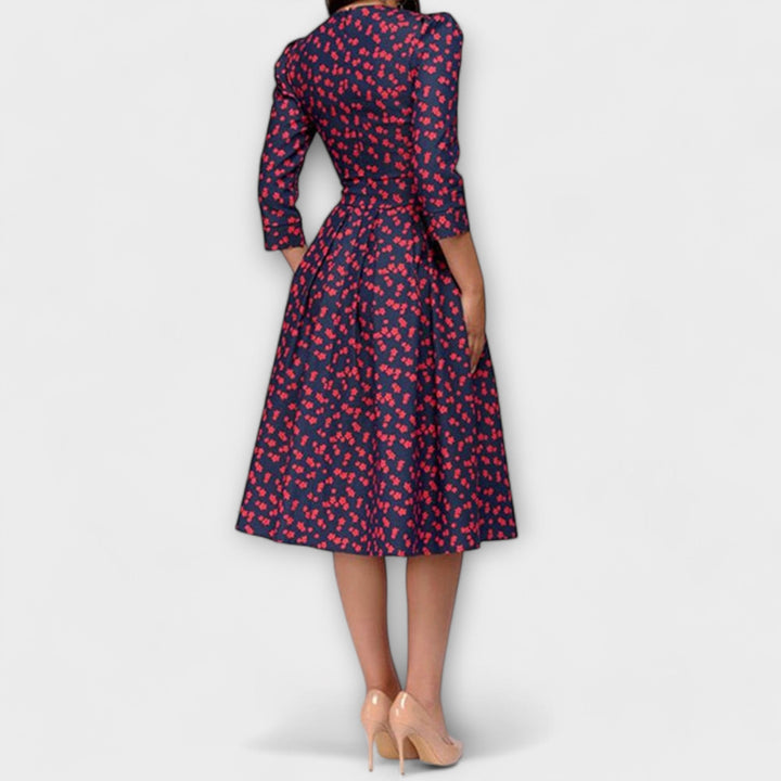 Retrozo - Elegant Knee-Length Dress