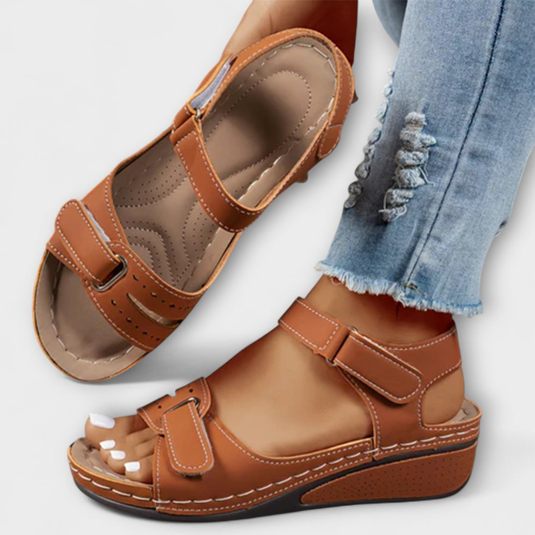 Solea - Comfortable Sandals