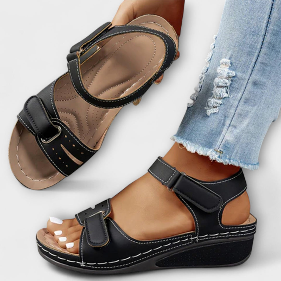 Solea - Comfortable Sandals